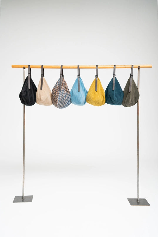 Bolso trapecio cuadros pequeño