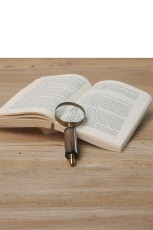 Lupa pequeña cuerno